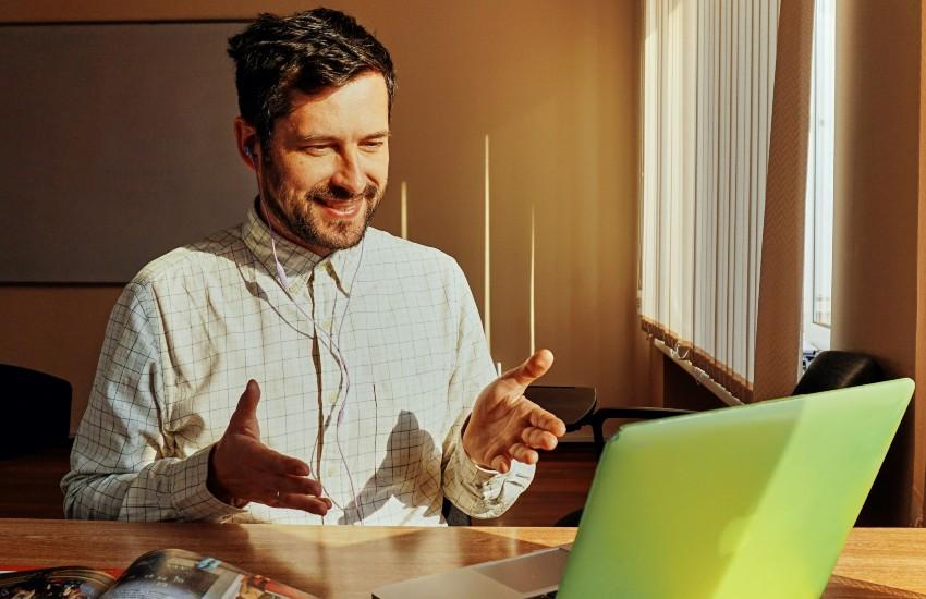 Advice card Mastering Tough Interview Questions: Part I